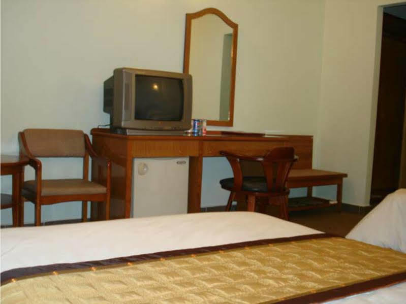 Cao Nguyen Hotel Buon Ma Thuot Kültér fotó